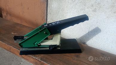 Pinzatrice da scrivania