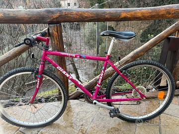 Bicicletta Giant Terrago