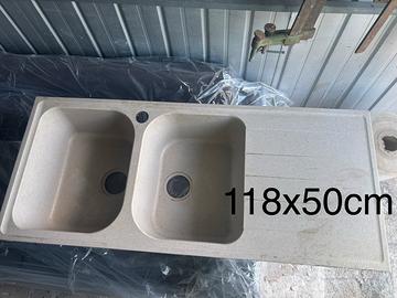 Lavello in fragranite