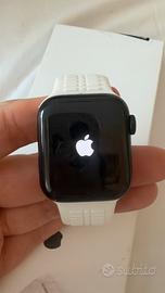 Apple watch se  3 generazione
