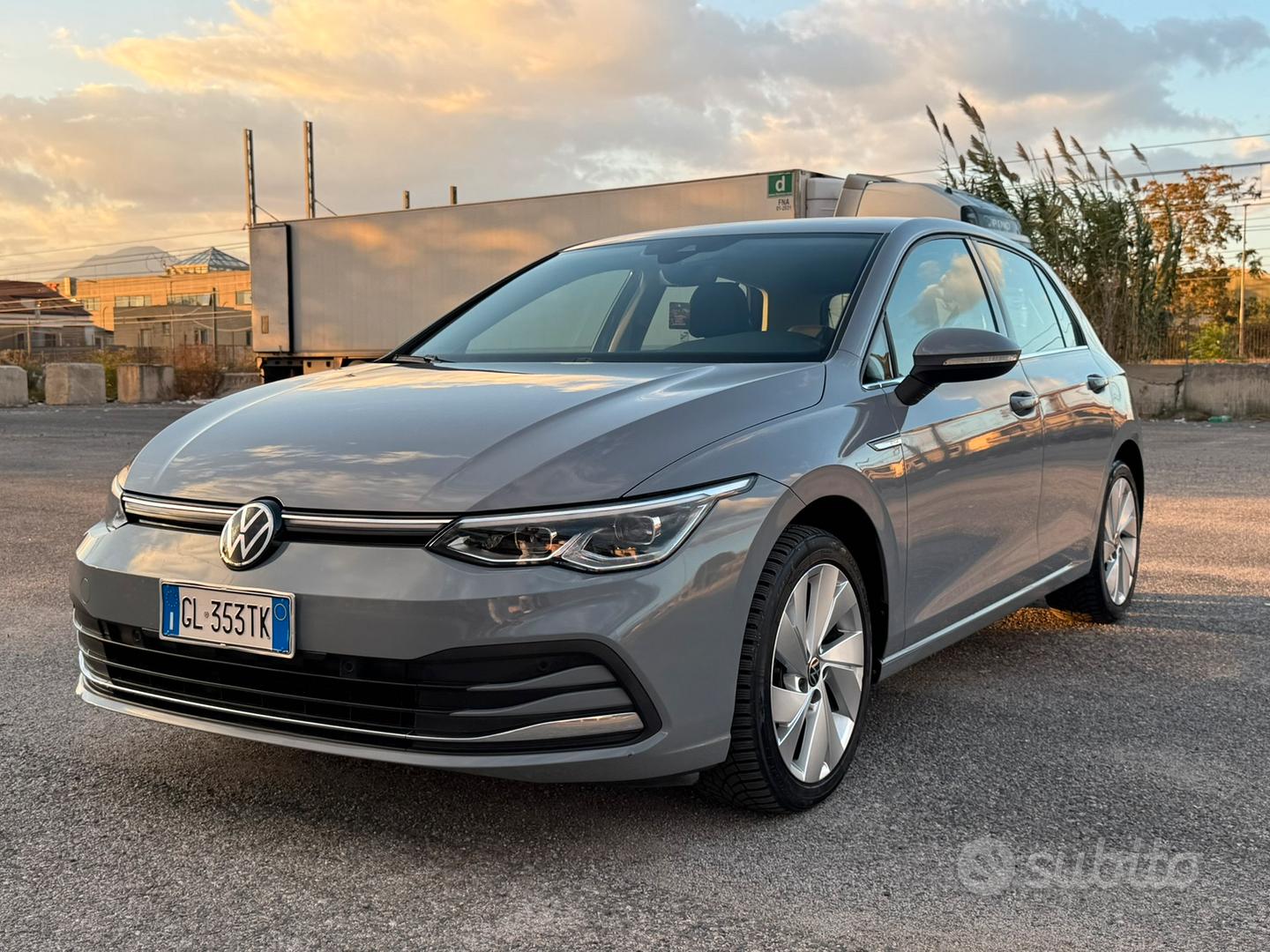 Volkswagen Golf 8ª serie