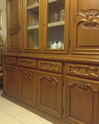 Sala completa mobile divano poltrone tavolo sedie