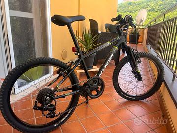 Bicicletta MTB ROCKRIDER ST500, da 20" come nuova