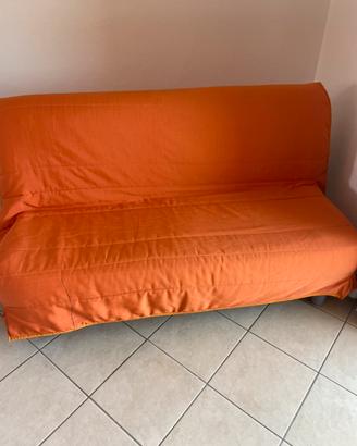 2 DivanI letto sfoderabili