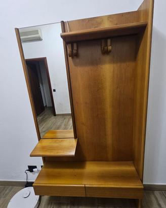 Mobile Ingresso in legno naturale
