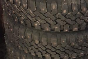 ruote chiodate kelly springfield 145 s r13