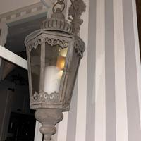 Coppia di lanterne in stile francese