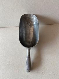 Sessola in alluminio (cm. 25x8) anni 50. C