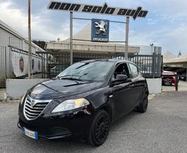 Lancia Ypsilon III 2011 1.2 8v DIVA