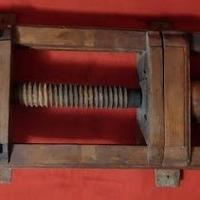 Antica insaccatrice in legno di rovere XIX secolo