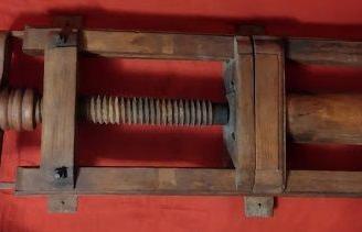 Antica insaccatrice in legno di rovere XIX secolo