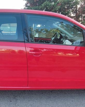 VOLKSWAGEN UP BENZINA/METANO DI SERIE TELEFONO LEG
