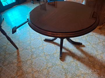 Tavolo allungabile e 6 sedie antiquariato mogano