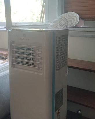 Condizionatore portatile Electroline 9000 BTU