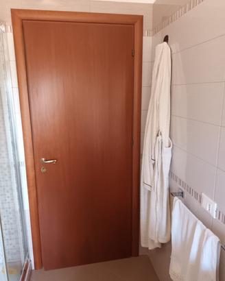 Porta a scrigno più porte camere