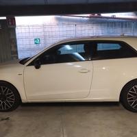 audi A3 1.6 TDI 105 cv