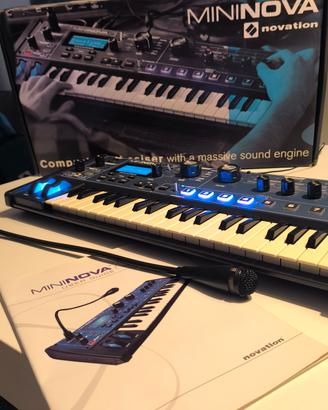 Sintetizzatore  digitale 37 tasti Mininova Novatio
