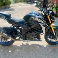 Suzuki gsx s 750