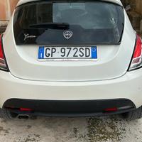 Lancia Y