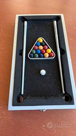 Gioco da tavolo carambola.