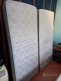 2 Materassi singoli a molle