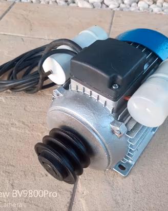 Motore elettrico monofase 2,5 CV 2850 giri