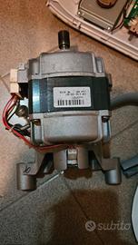 motore lavatrice hotpoint ariston 