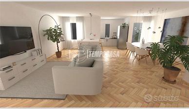 TRILOCALE PERSONALIZZABILE