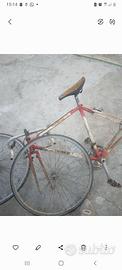 Vecchia bici da corsa  da riparare 80