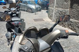 aprilia Atlantic 200