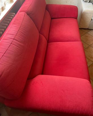 Divano in buonissime condizioni