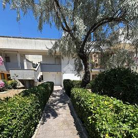 3 LOCALI A MANFREDONIA