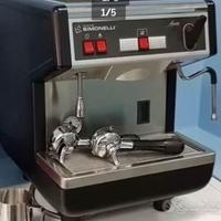 Macchina espresso professionale Nuova Simonelli