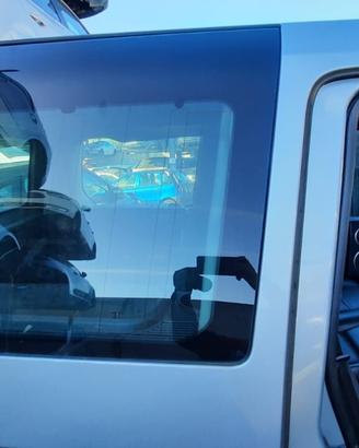 LAND ROVER DISCOVERY 2009 - VETRO FISSO POSTERIORE