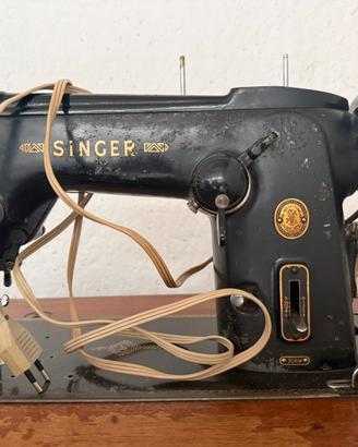 Macchina cucire singer