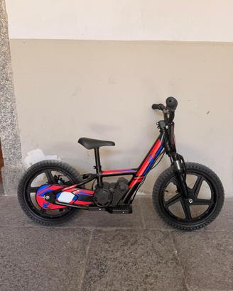 Bicicletta eletrica bambino tipo stacyc