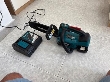 Motosega a batteria Makita