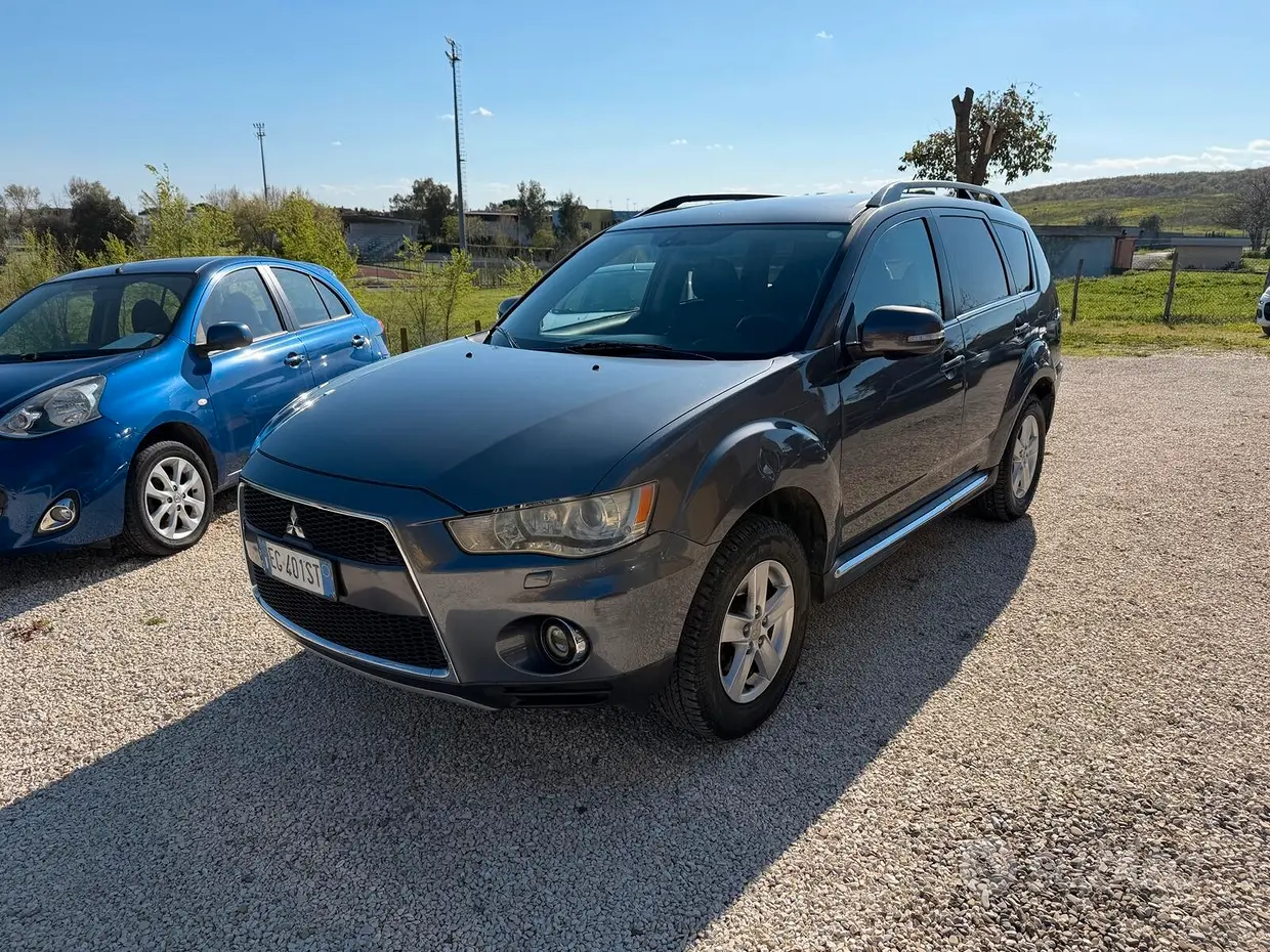 Mitsubishi Outlander 2ª(10-12)