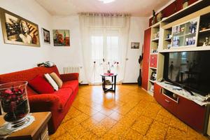 3 LOCALI A BAGNOLO SAN VITO