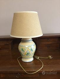 Lume in ceramica