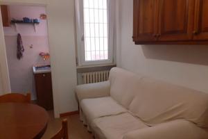 Camera singola per studentesse universitarie