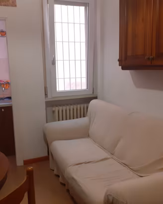 Camera singola per studentesse universitarie