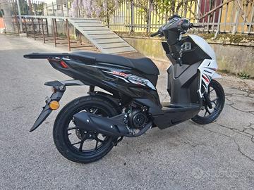 SCOOTER KEEWAY ICON 125S WHITE