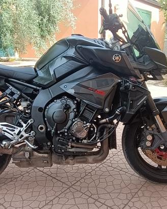 YAMAHA MT 10 2016
