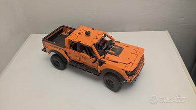 LEGO Technic 42126 - Ford F-150 Raptor