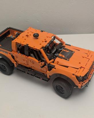 LEGO Technic 42126 - Ford F-150 Raptor