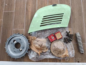 VESPA 50 anno 1964/67 RICAMBI ORIGINALI