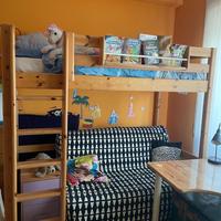 Letto sopraelevato Flexa con scrivania