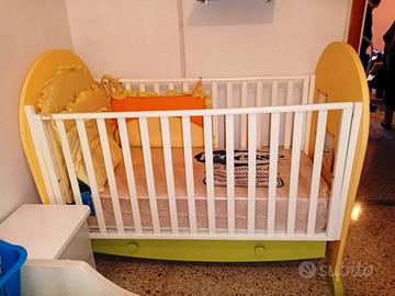 CULLA CON CASSETTONE E MATERASSO NUOVO