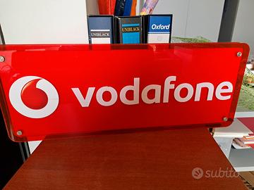 Allestimento telefonia